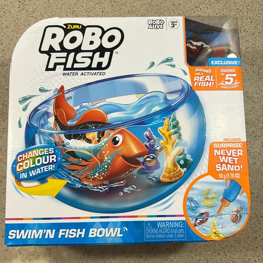 robo fish new in box!!